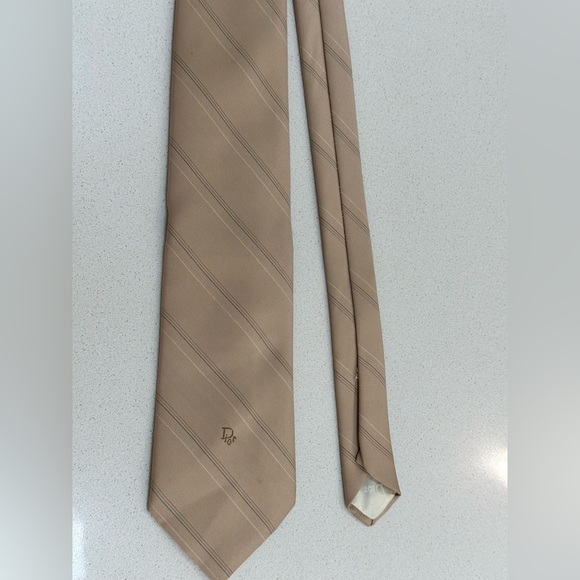 Vintage Christian Dior camel tan subtle monogrammed necktie polyester and silk - Picture 9 of 16